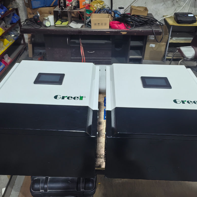 Ελεγκτής εκτός δικτύου με ονομαστικό ρεύμα εξόδου 100A/200A/80A/150A και θερμοκρασία περιβάλλοντος -25C～50C